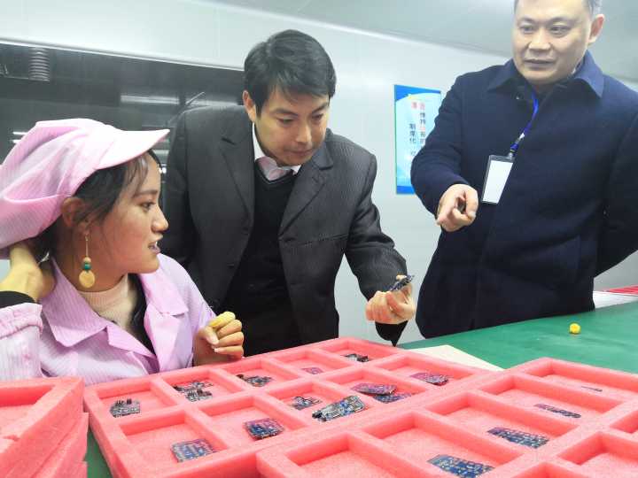 入企检查实习.